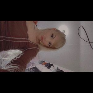 Meet your Posher, Jewels